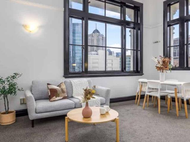 Spacious 2 Bedroom Apartment in Character Building