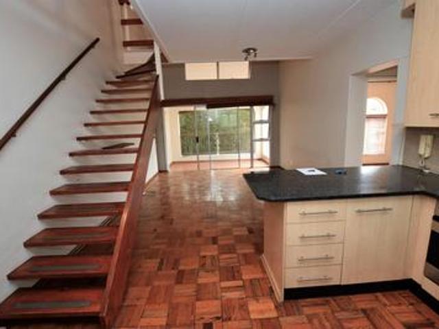 spacious 2 bedroom loft apartment at.
