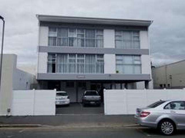 spacious 2 bedrooms apartment, strand