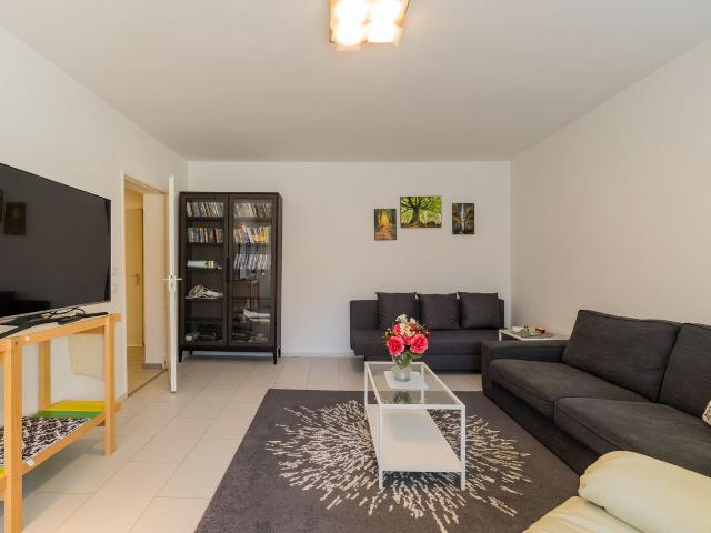 Spacious 2 Room apartment in Charlottenburg in an excellent location near the Havel River, Berlin Amsterdam Apartments for Rent