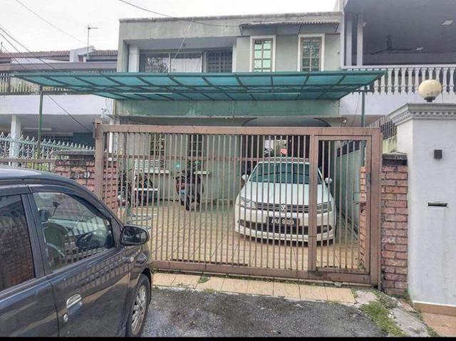 SPACIOUS 2 Storey Terrace Ampang Jaya Ampang Selangor