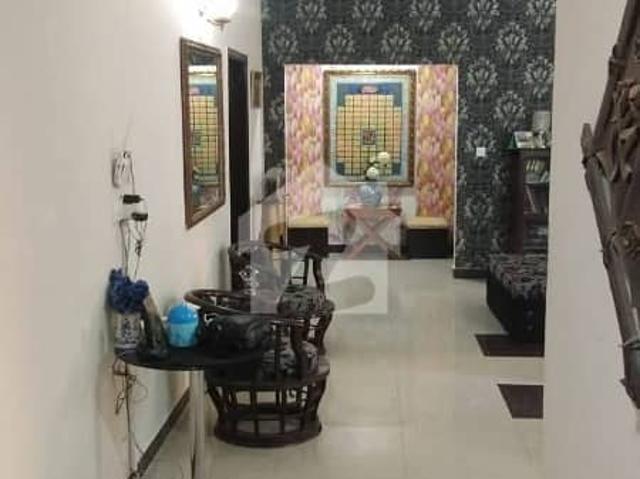Spacious 3 Bed DD Leased Flat For Sale In Askari 5, Sector F 1st Floor