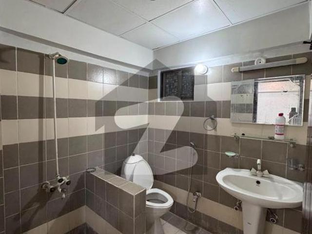 Spacious 3 Bed Flat For Rent At Civil Lines Above Rehmat E Shereen Building. Civil Lines