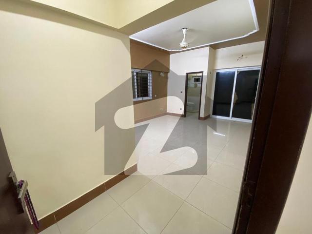 Spacious 3 Bed High rise Flat Khalid Bin Walid Road