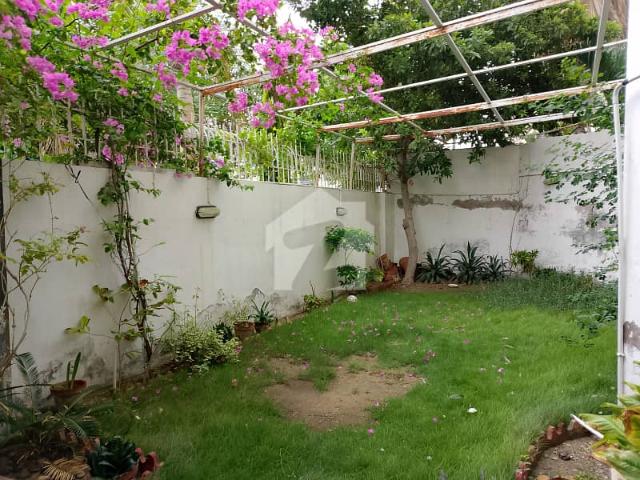 Spacious 3 Bed Luxury Corner Flat With Garden & Modern Renovation Flat For Sale