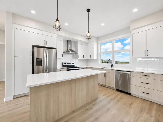 Spacious 3 Bedroom 2.5 Bath house located in vibrant Belmont community