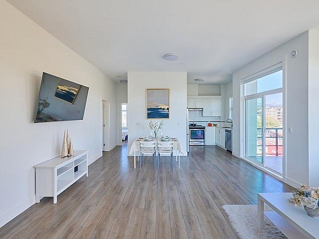 Spacious 3 Bedroom 2 Bathroom With View