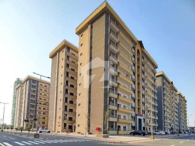 Spacious, 3 Bedroom Apartment Available For Sale In Sector J, ASKARI V, Malir Cantt