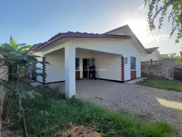 For Sale: Spacious 3 Bedrooms Bungalow In A Gated Community, Near Oasis Hospital, Mtwapa, Kilifi | 3 Beds, 2 Baths Ref: 54812 Kenya Property Centre KPC
