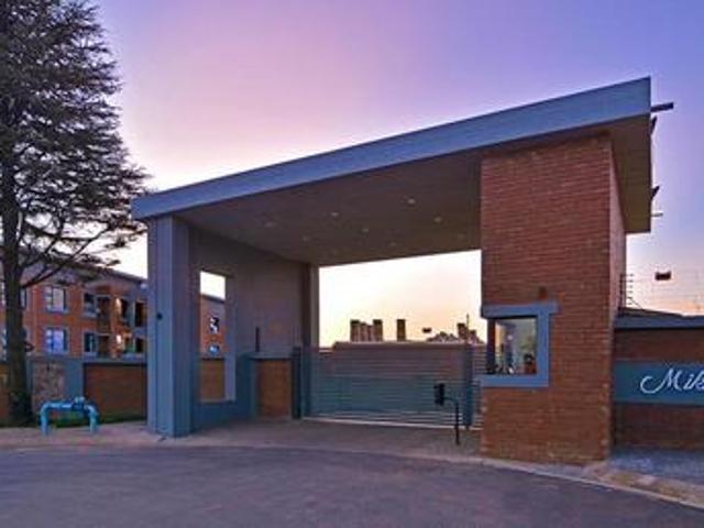 spacious 3 bedroom ground floor apar.