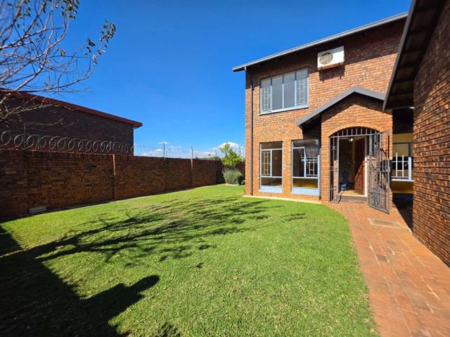 Spacious 3 Bedroom Duplex Townhouse in Secure Elardus Park Complex