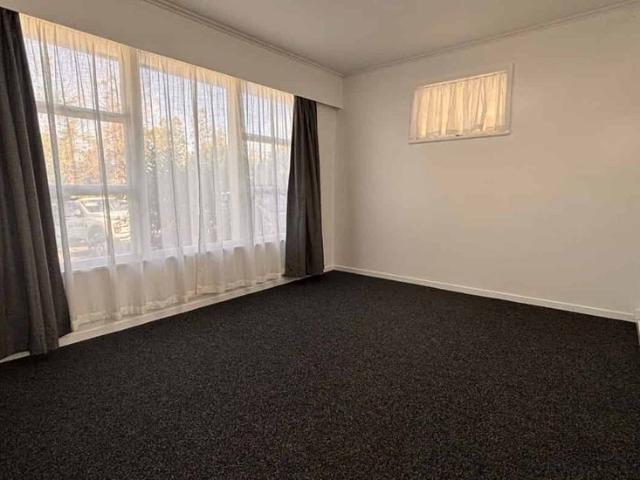 Spacious 3 Bedroom Family Home