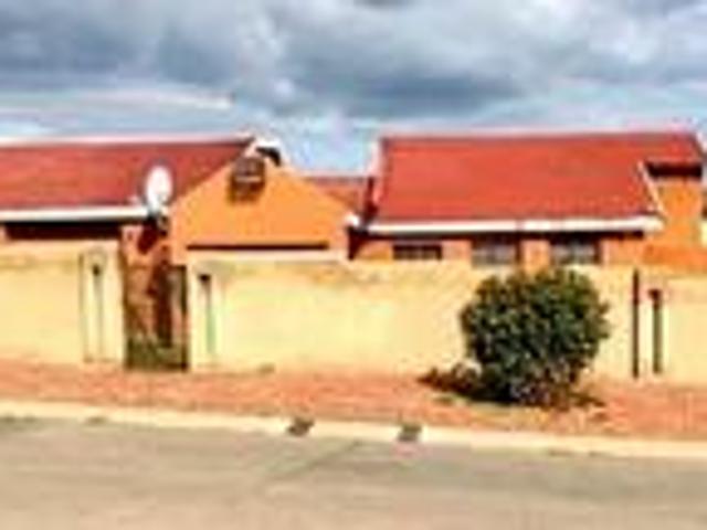 spacious 3 bedroom family home avail.