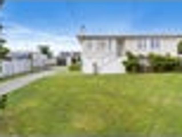 Spacious 3 Bedroom Family Home for Relocation