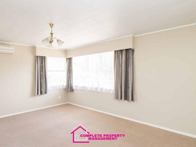 Spacious 3 Bedroom Family home in Kerepehi