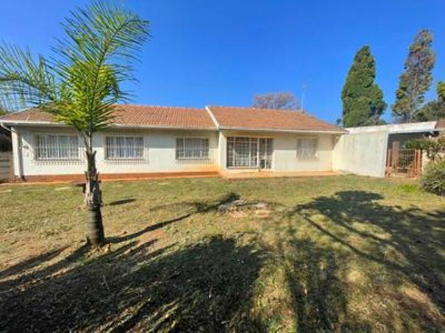 spacious 3 bedroom family home with.