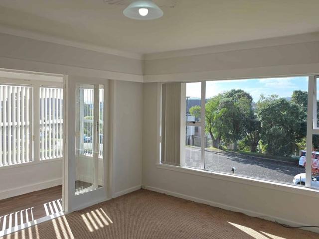 Spacious 3 bedroom home with elevated views