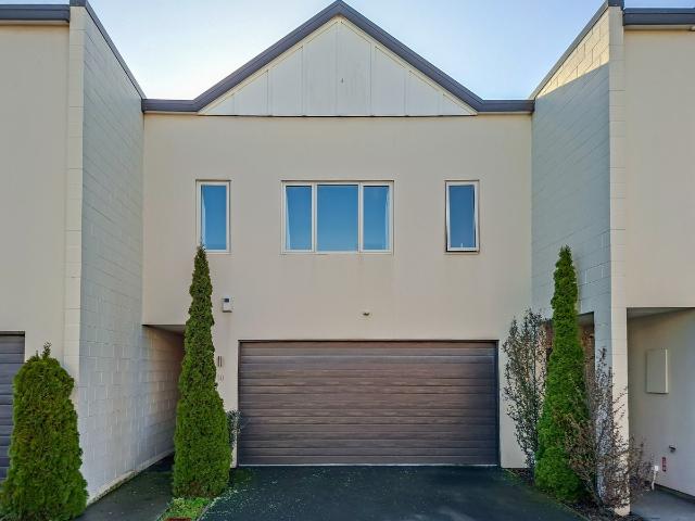 Spacious 3 Bedroom Home Close to Shops, Parks and Amenities 50 John Campbell Crescent, Addington