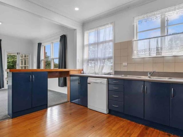 Spacious 3 bedroom home in Glenholme