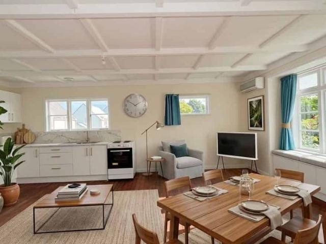 Spacious 3 Bedroom Home + Study in Wiri
