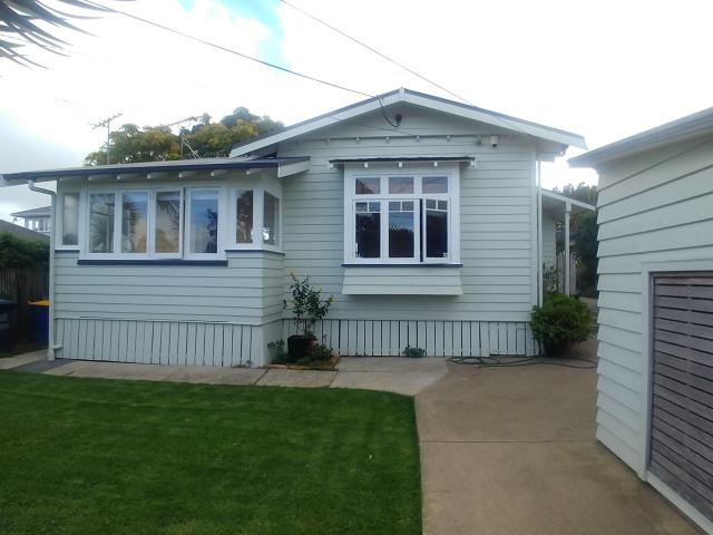 Spacious 3 Bedroom in Northcote Point!