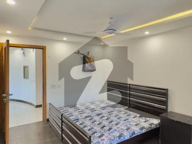Spacious 3 Bedroom Unfurnished Apartment for Rent Shah Jamal
