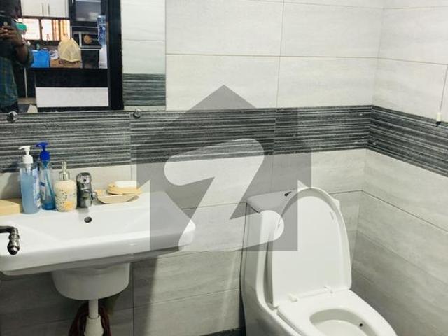 Spacious 3 Bedrooms Apartment For Rent In Zamzam Tower Civil Lines