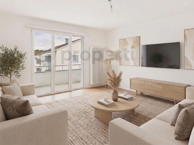 Spacious 3.5 room penthouse apartment with thoughtful floor plan, stacking