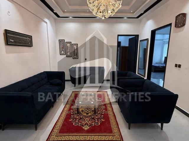 Spacious three bed drawing lounge