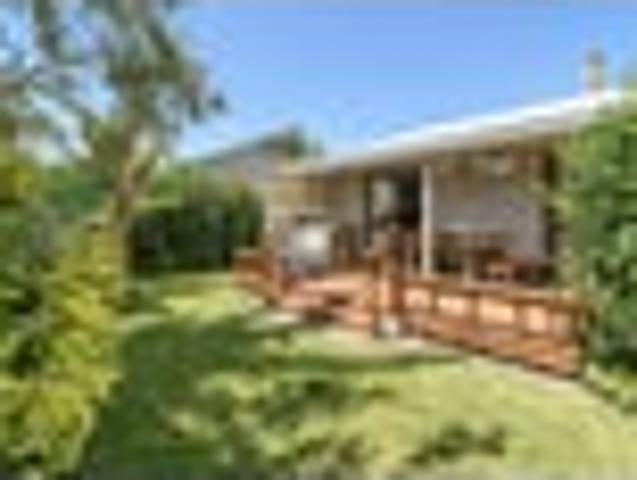 Spacious three bedroom home with garden