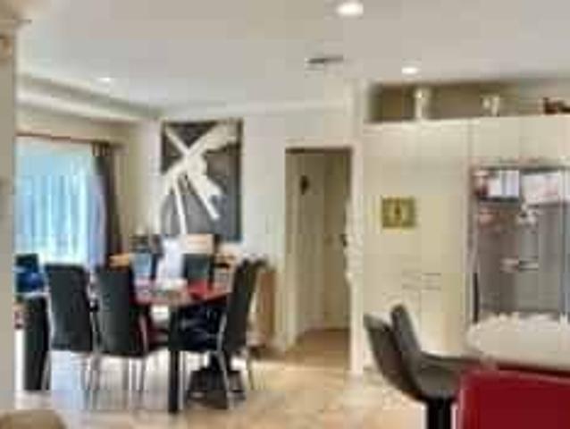 Spacious Three Bedroom Property in New Lynn