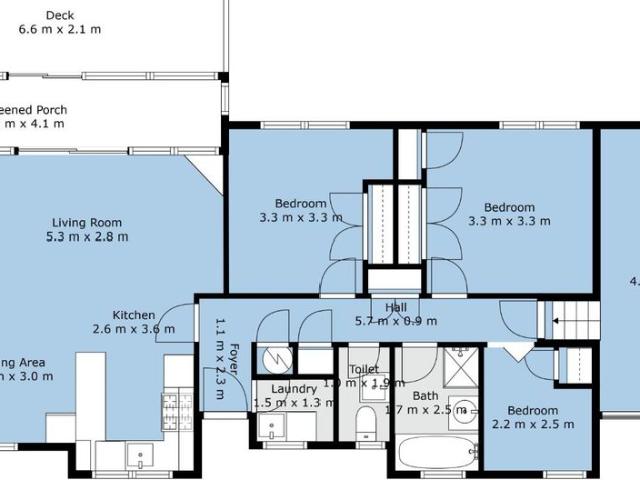 Spacious Three Bedroom Property in Henderson!