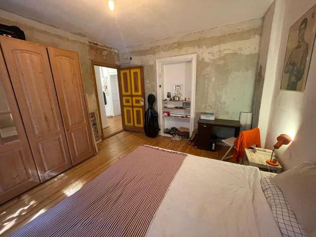 Spacious three room flat in Wilmersdorf Schöneberg, Berlin Amsterdam Apartments for Rent