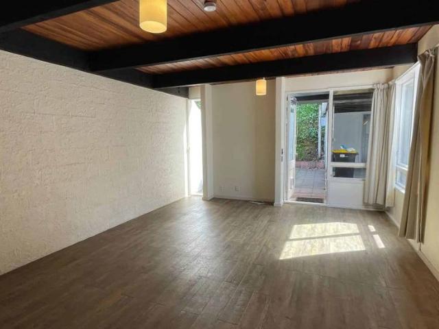 Spacious Townhouse