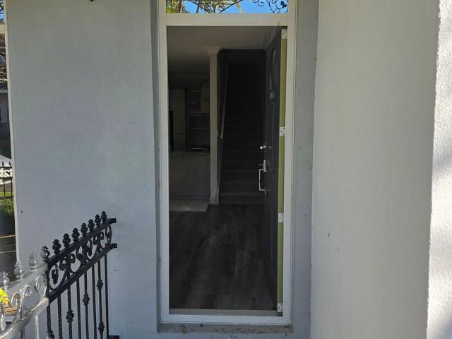 Spacious Townhouse in Flat Bush Awaits You!