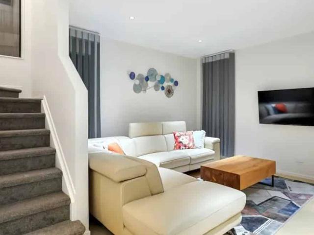 Spacious Townhouse in Mount Roskill