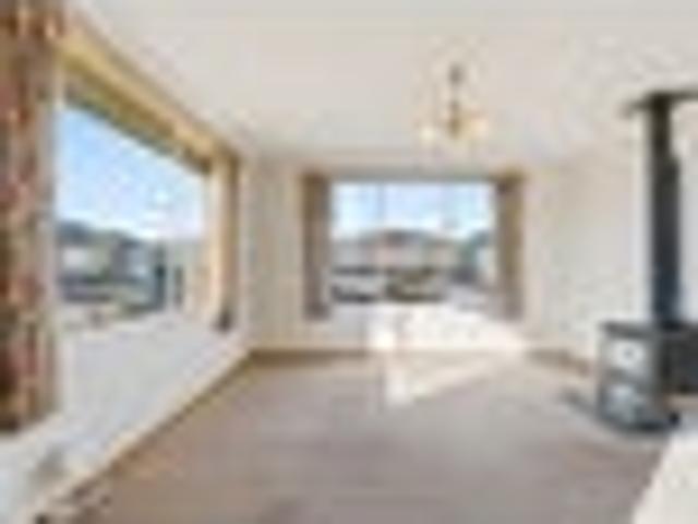 Spacious townhouse living on a corner site