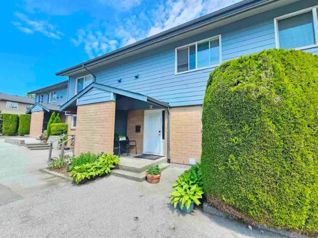 Spacious Townhome in Guildford