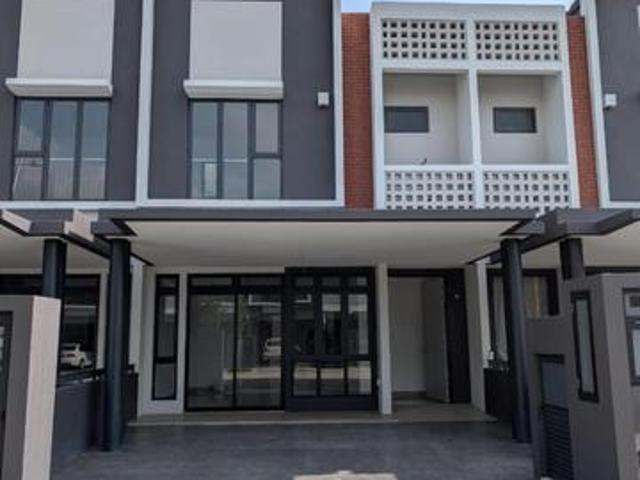 Spacious Unit 2Storey Terrace House Ilham 3 Elmina Shah Alam