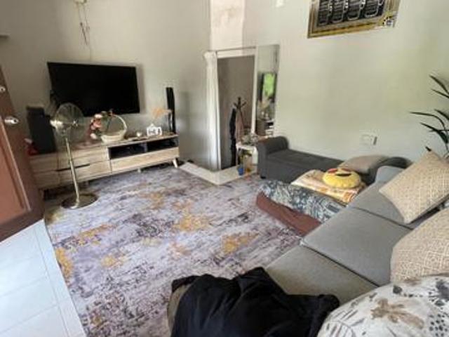 Spacious Upper Unit Townhouse Lembah Maju Ampang Teratai 2r2b Partly