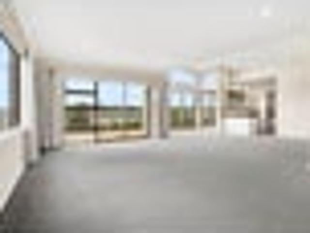 Spacious, Vacant, and Motivated