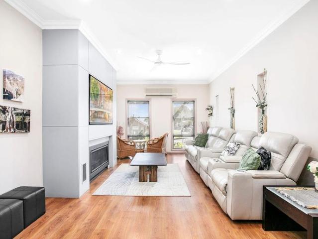 Spacious & Versatile Family Home in Prime Jannali Location