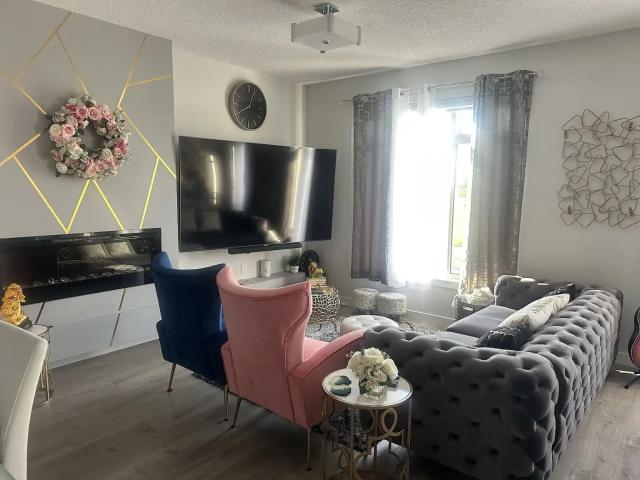 Spacious & Well Maintained Home for Rent