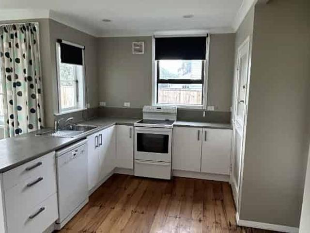 Spacious & Accessible 3 Bedroom Family Home