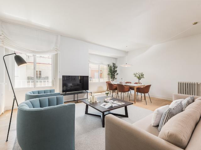 Spacious and bright apartment in the Salamanca neighborhood