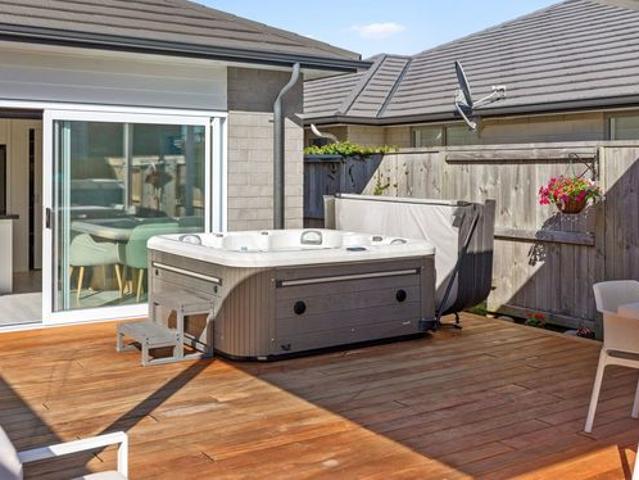 Spacious and bright family home