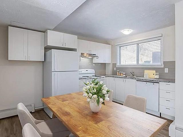 Spacious And Bright Living Rooms | Book A Showing At Greenland T