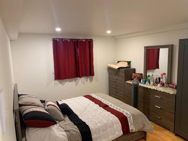 Spacious and bright renovated 3½ apartment