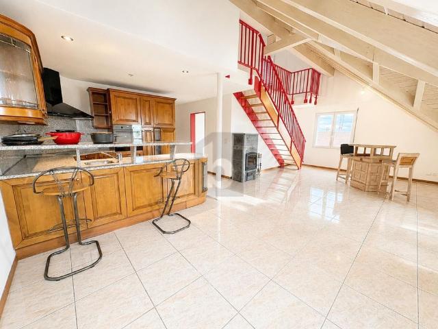 SPACIOUS AND BRIGHT