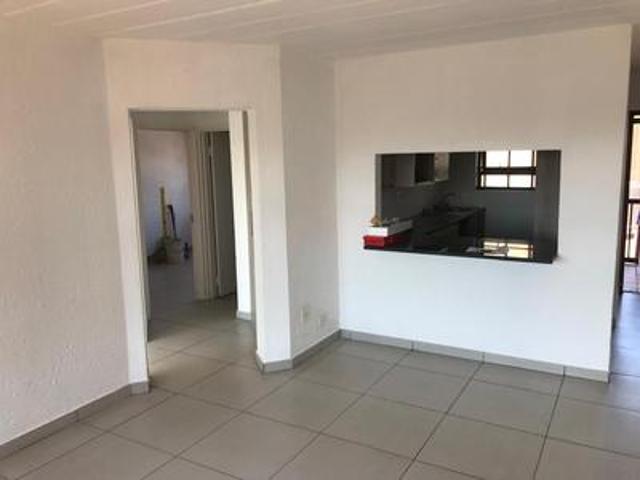 spacious and gracious 2 bedroom unit